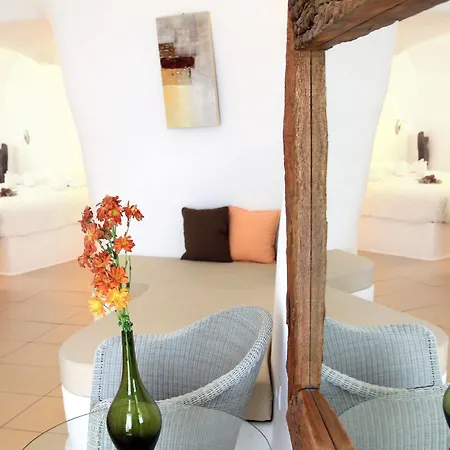 Finesse Apartahotel